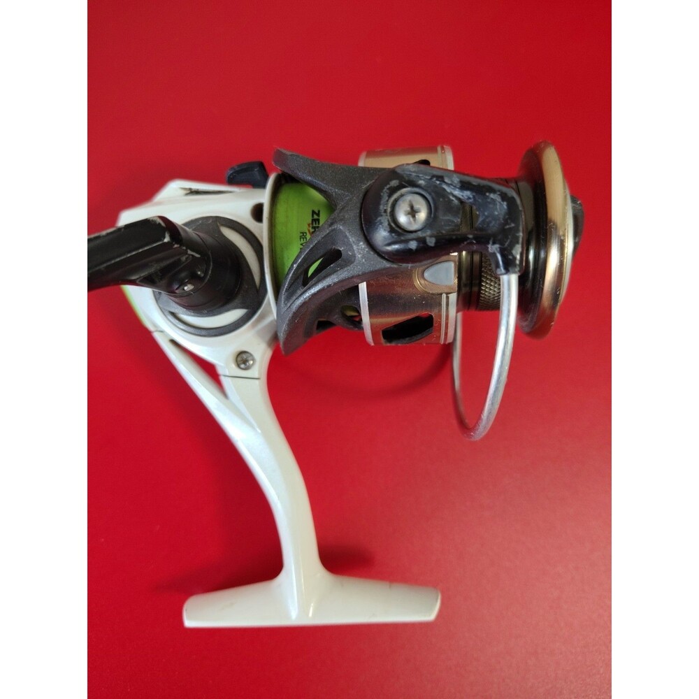Lew's Xfinity Speed Spin Spinning Reel XS30 8-Bearing 6.2:1 Ratio White /Green